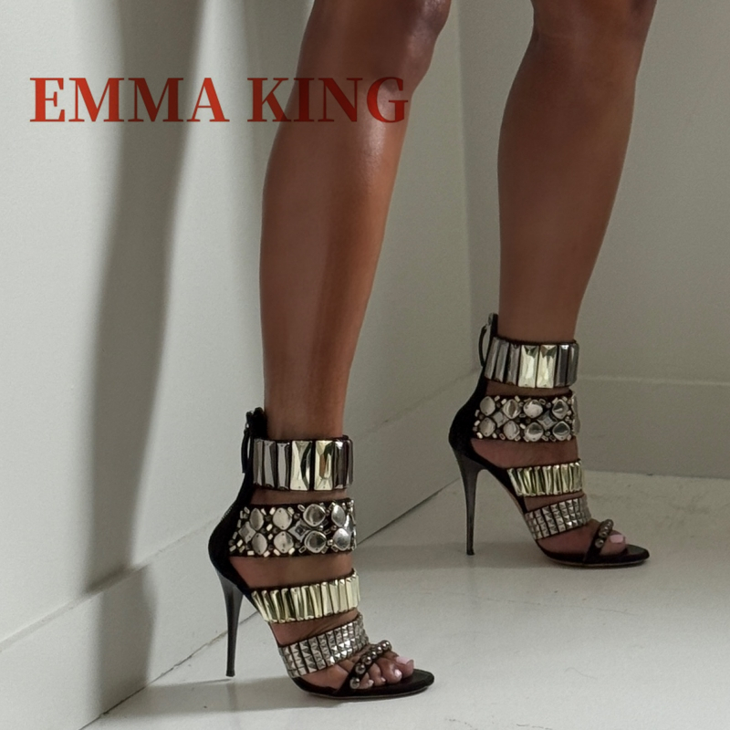 Summer Clothing Petite - Sandalias con correa en el tobillo