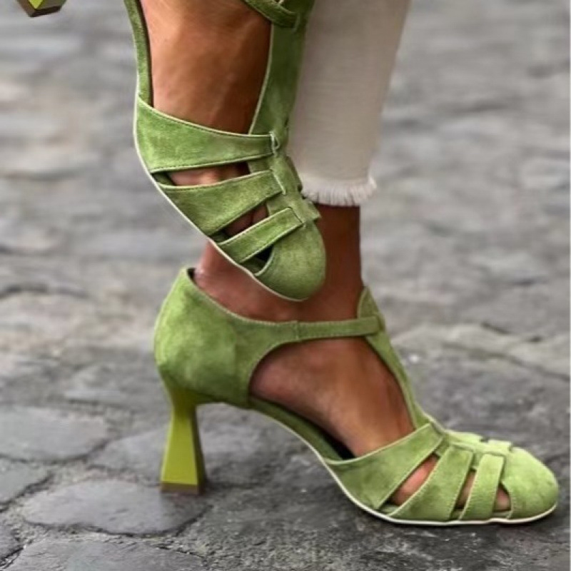 Summer Clothing Petite - Sandalias de tacón bajo de gamuza